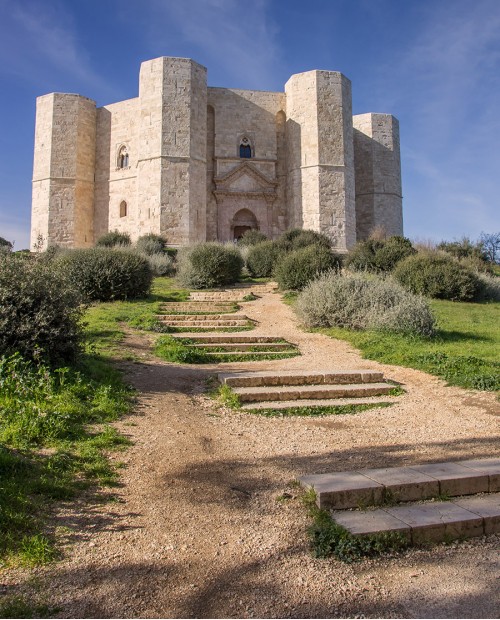 Magica Puglia a Castel del Monte, tour guidato tra misteri e sapori Magica Puglia a Castel del Monte, tour guidato tra misteri e sapori