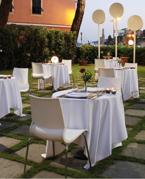 Romantica notte in SPA con cena tipica a Rapallo Romantica notte in SPA con cena tipica a Rapallo