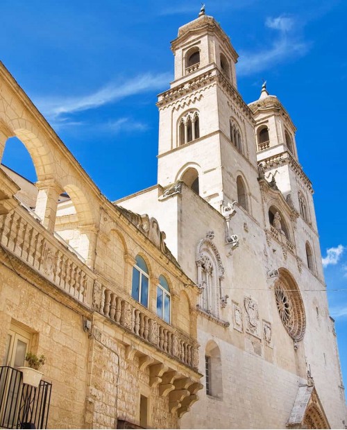 Dalla città del pane a quella della pietra: tour guidato di Altamura e Matera con degustazioni Dalla città del pane a quella della pietra: tour guidato di Altamura e Matera con degustazioni
