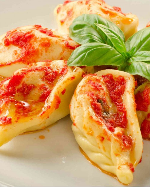 Pranzo di specialità gastronomiche sarda nel paese più longevo d'Italia Pranzo di specialità gastronomiche sarda nel paese più longevo d'Italia