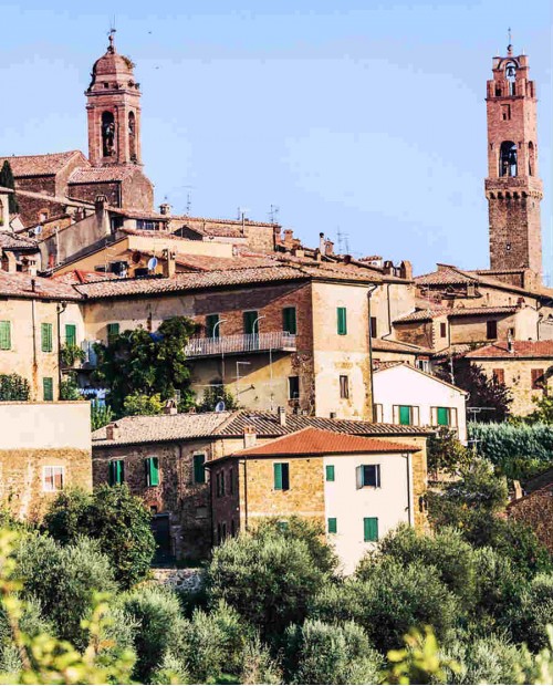Tour in Val d'Orcia tra vini e formaggi: Montalcino, Pienza, San Quirico e Montepulciano Tour in Val d'Orcia tra vini e formaggi: Montalcino, Pienza, San Quirico e Montepulciano