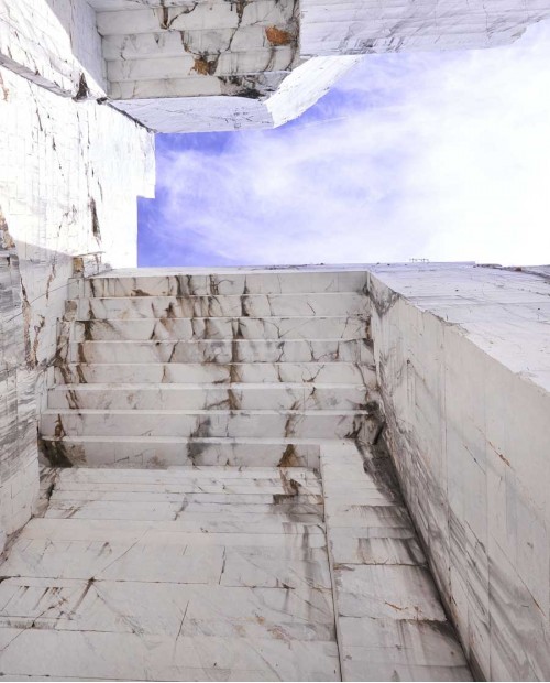 Tra cielo e mare: trekking, visita alle cave di marmo di Carrara e pranzo gourmet Tra cielo e mare: trekking, visita alle cave di marmo di Carrara e pranzo gourmet