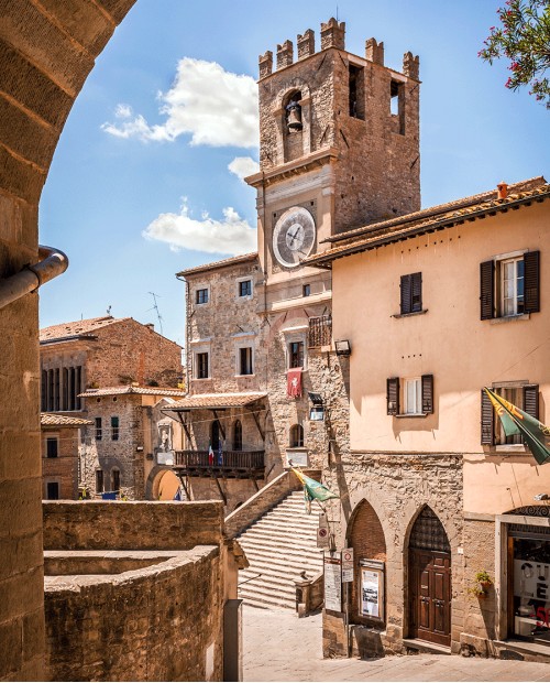 Toscana esclusiva, visita di Cortona tra arte e misteri etruschi con degustazione Toscana esclusiva, visita di Cortona tra arte e misteri etruschi con degustazione
