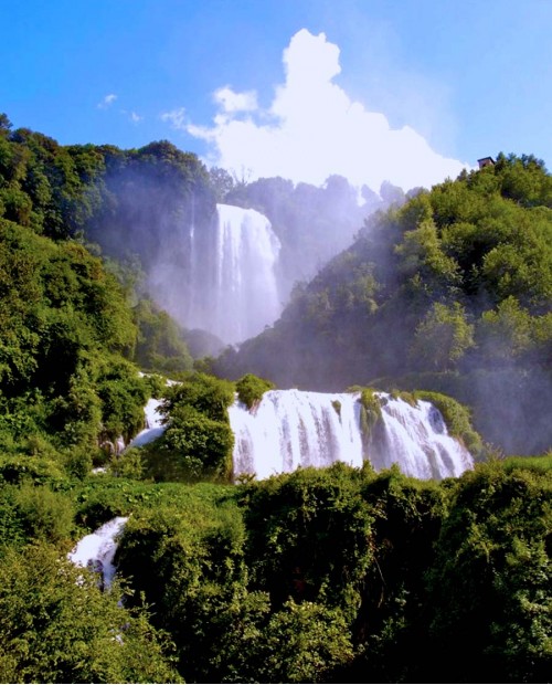 Soggiorno e cena in Valnerina con i sapori della tradizione umbra Soggiorno e cena in Valnerina con i sapori della tradizione umbra