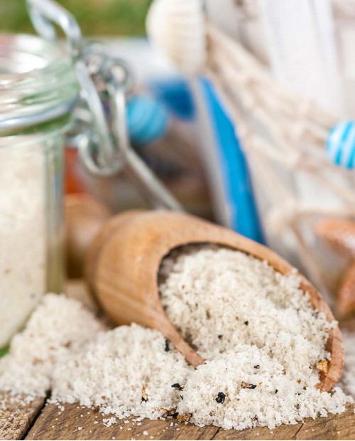 Condire di gusto: oli aromatici, aceto balsamico e sale tartufato Condire di gusto: oli aromatici, aceto balsamico e sale tartufato