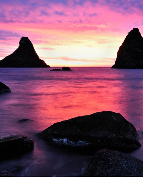 Etna: tra cielo e mare. Tour di una giornata tra i fenomeni vulcanici con pranzo ai sapori di Sicilia Etna: tra cielo e mare. Tour di una giornata tra i fenomeni vulcanici con pranzo ai sapori di Sicilia