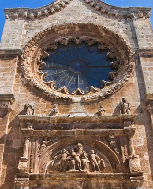 Gustare la Puglia. Salento racconti sul vino Primitivo di Manduria e assaggi di prodotti tipici Gustare la Puglia. Salento racconti sul vino Primitivo di Manduria e assaggi di prodotti tipici