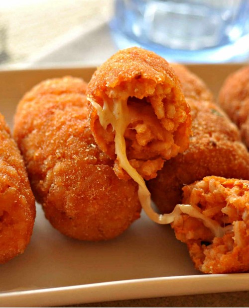 Tour "al di là del Tevere": la Roma di Trastevere tra medioevo e modernità Tour "al di là del Tevere": la Roma di Trastevere tra medioevo e modernità