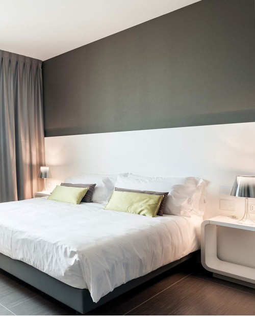 Weekend 10+ a Lecce in hotel con cromoterapia, pillow menu e cena salentina Weekend 10+ a Lecce in hotel con cromoterapia, pillow menu e cena salentina